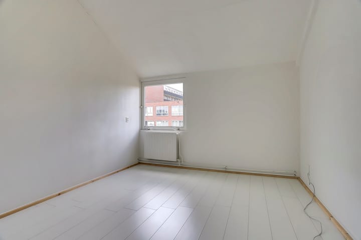 Foto 27 van Zwaluwstraat 87