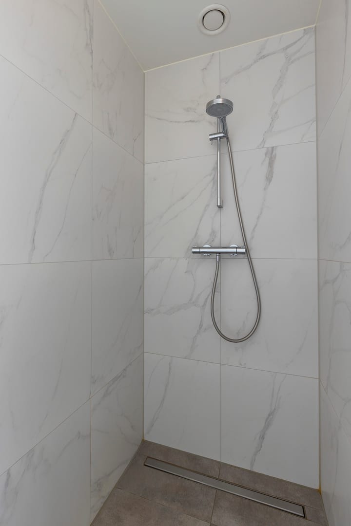 Foto 11 van Helfrichstraat 25-L