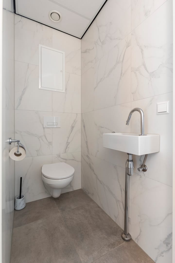 Foto 15 van Helfrichstraat 25-L