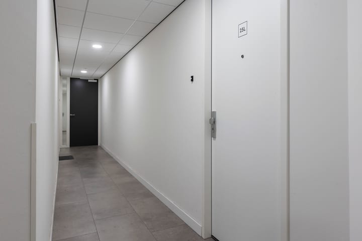 Foto 17 van Helfrichstraat 25-L