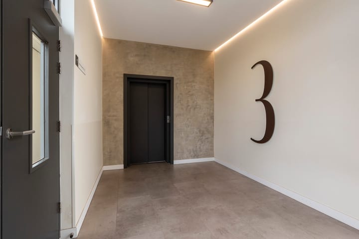 Foto 18 van Helfrichstraat 25-L