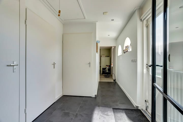 Foto 15 van Scharnebuursterweg 11