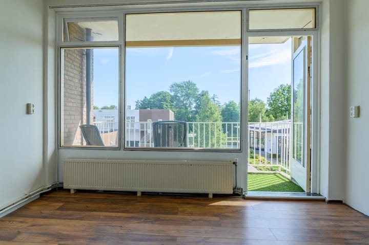 Photo 2 of Coehoorn van Scheltingaweg 52