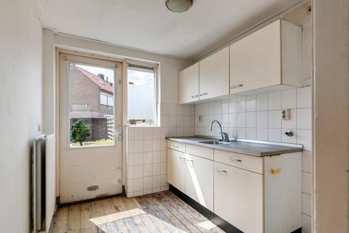 Photo 6 of Buitenweg 26