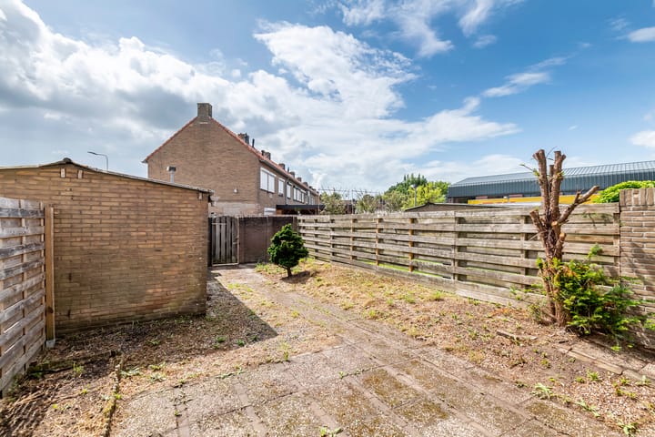 Photo 10 of Buitenweg 26