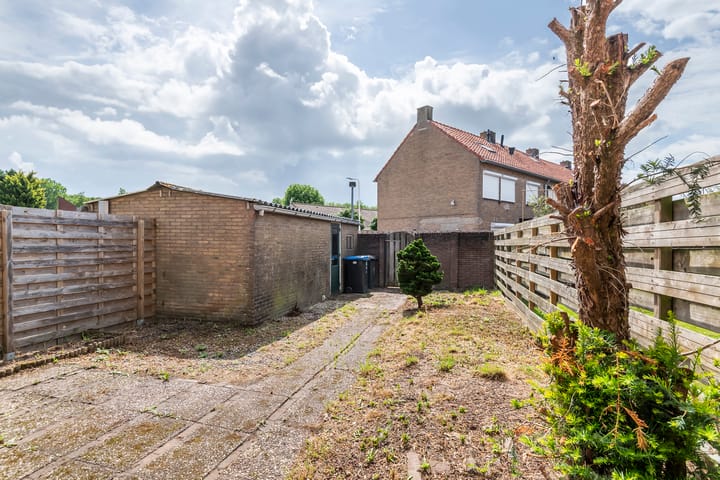 Photo 11 of Buitenweg 26