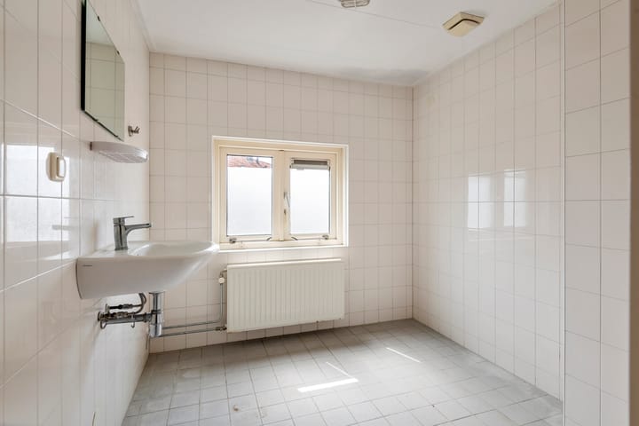 Photo 24 of Buitenweg 26