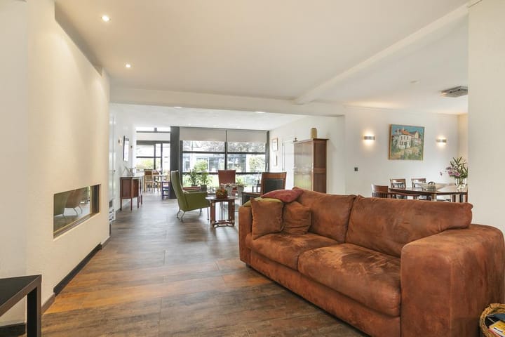 Foto 13 van Loevestraat 45