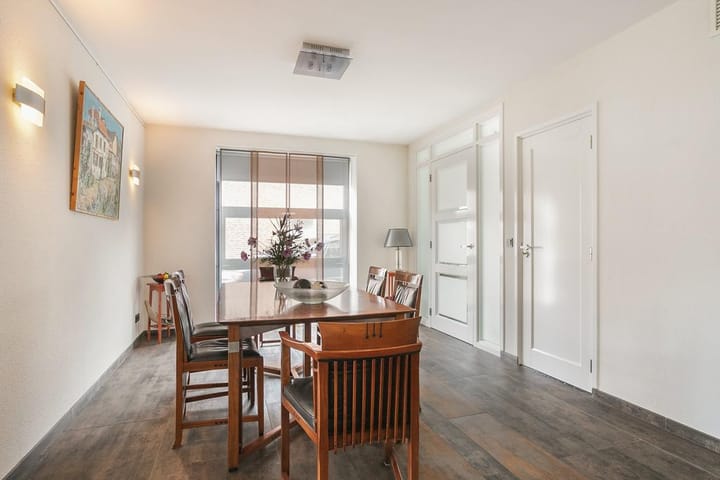 Foto 18 van Loevestraat 45