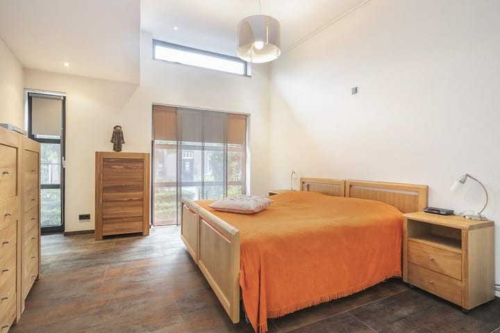 Foto 26 van Loevestraat 45