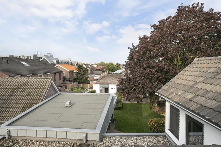 Foto 52 van Loevestraat 45