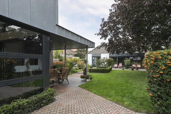 Foto 56 van Loevestraat 45