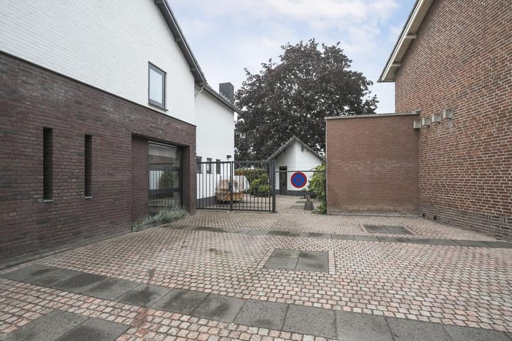 Foto 62 van Loevestraat 45