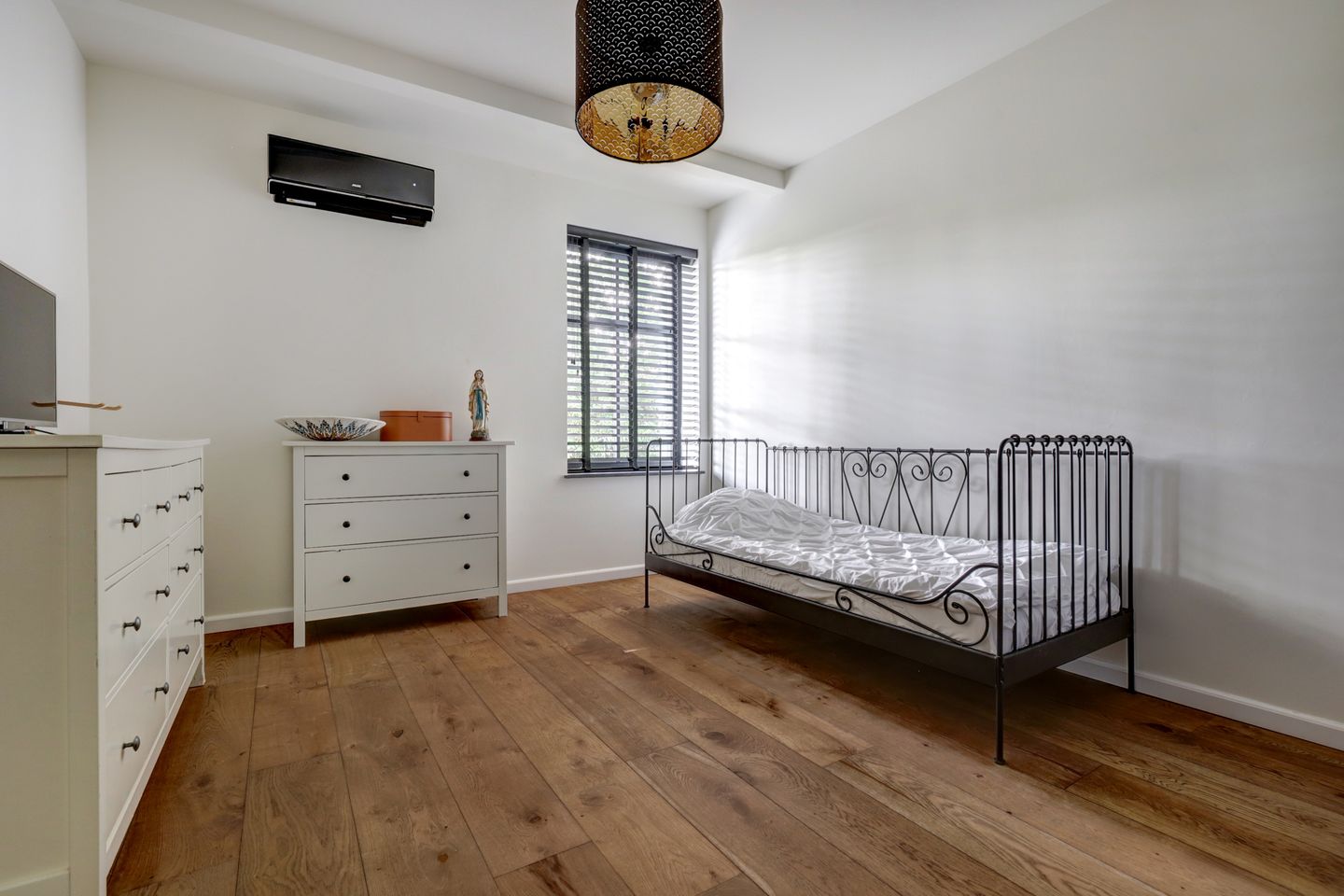 Photo 34 of Katsven 3