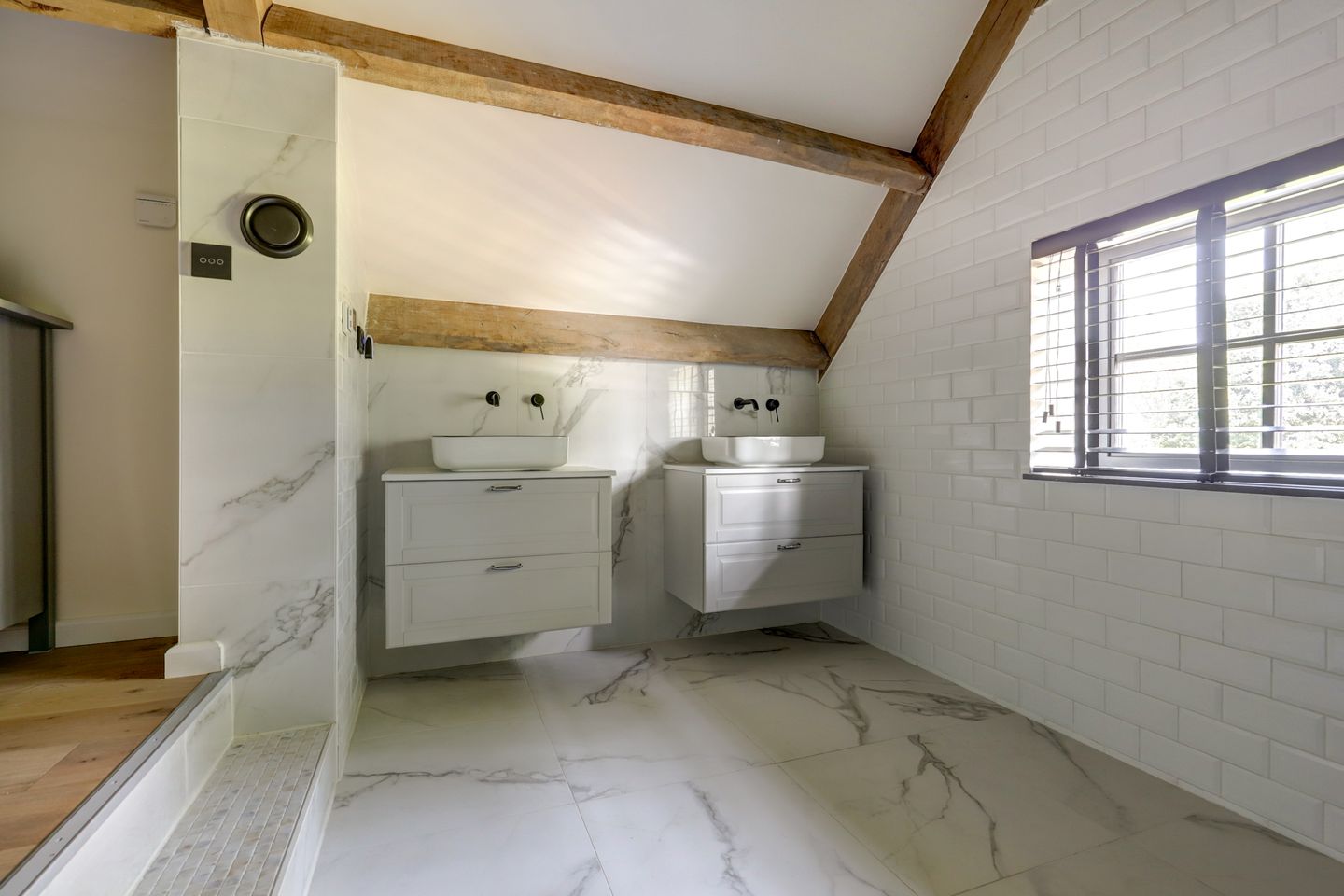 Photo 49 of Katsven 3