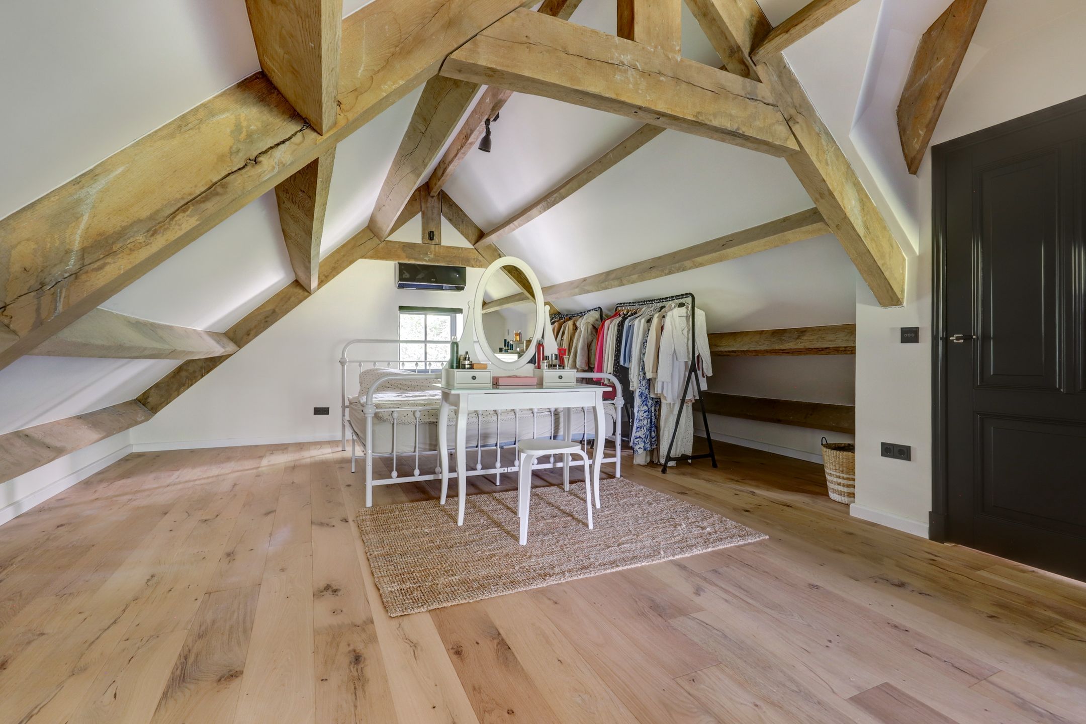 Photo 51 of Katsven 3