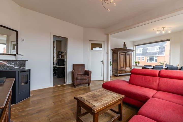 Foto 10 van Van Royenlaan 46-B