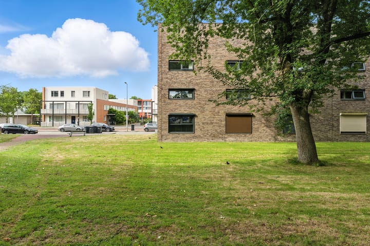 Foto 43 van Digna Johannaweg 75