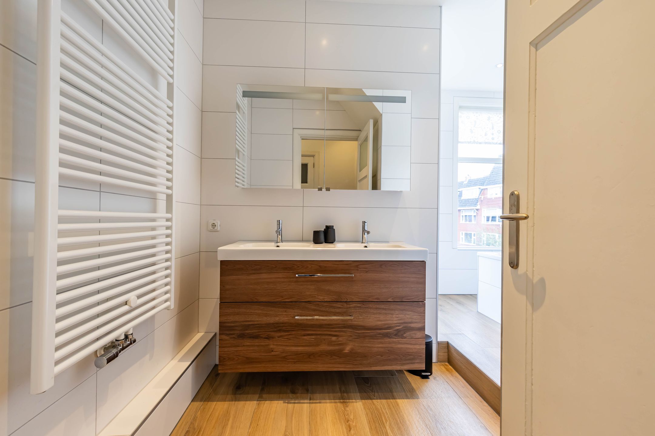 Foto 21 van Van Royenlaan 46-B