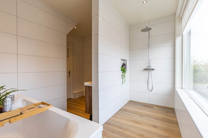 Foto 24 van Van Royenlaan 46-B