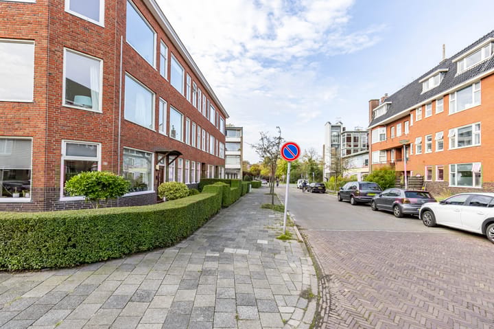 Foto 43 van Van Royenlaan 46-B