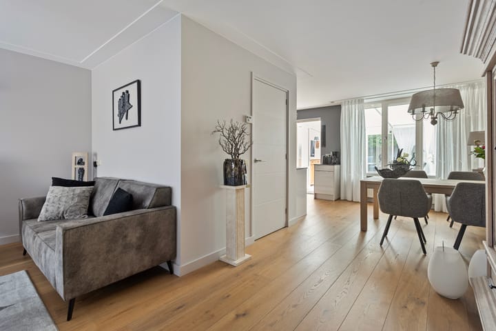 Photo 13 of Schilderslaan 94