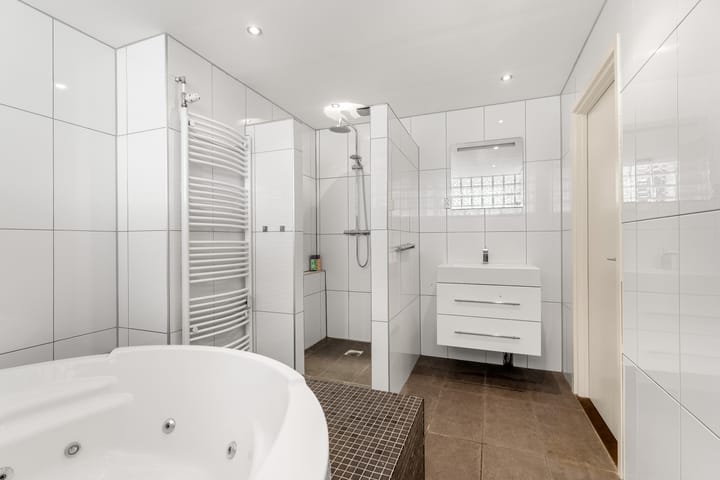 Foto 25 van Hanzestraat 92