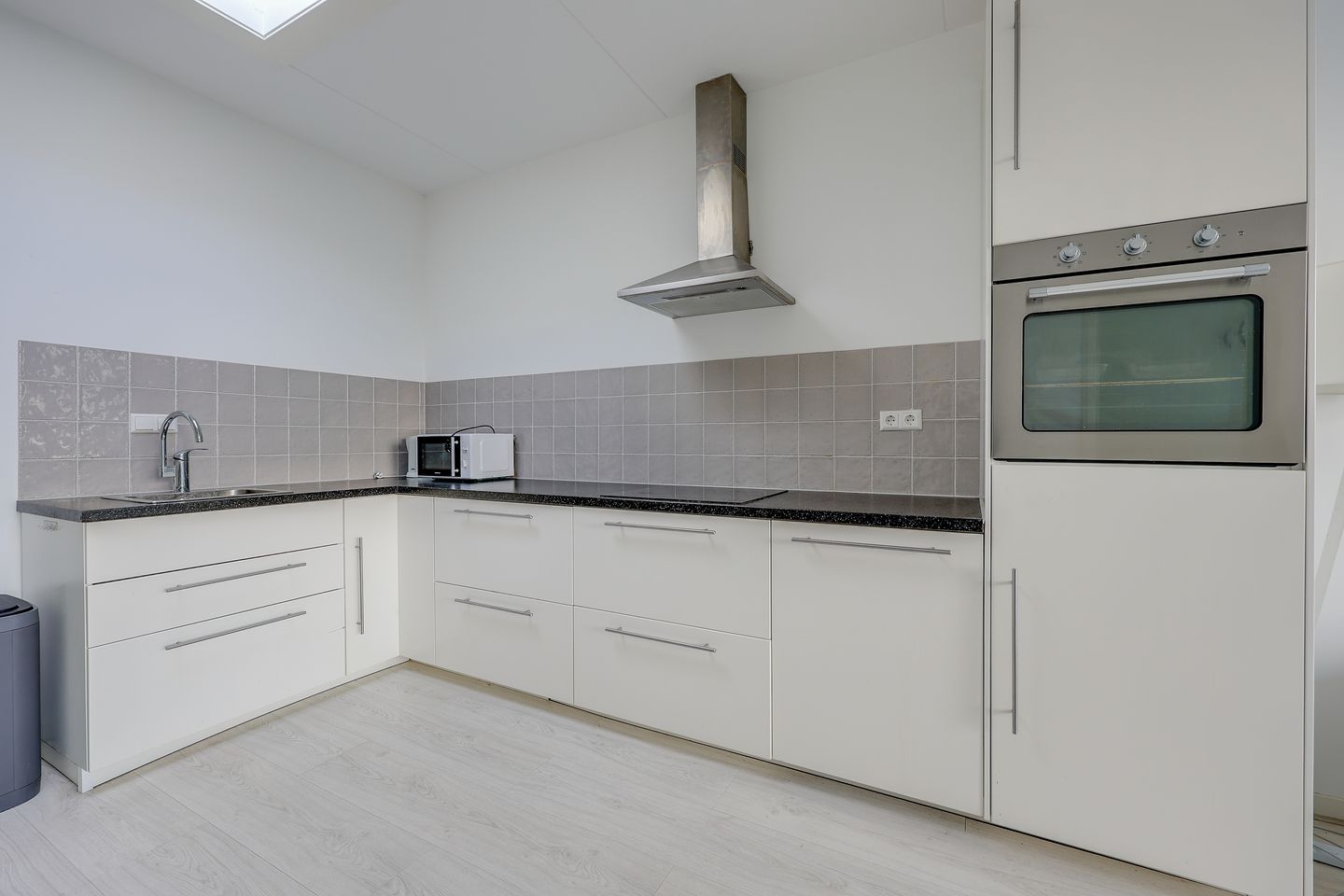 Foto 10 van Jan van Gentstraat 126-B