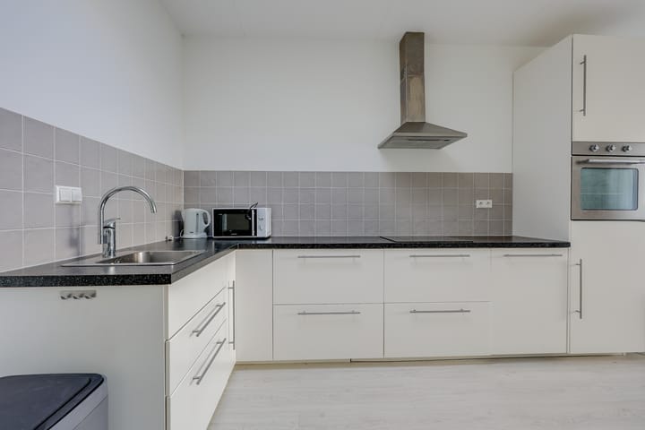 Foto 11 van Jan van Gentstraat 126-B