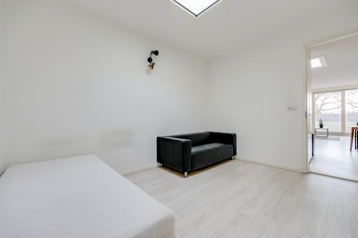 Foto 22 van Jan van Gentstraat 126-B