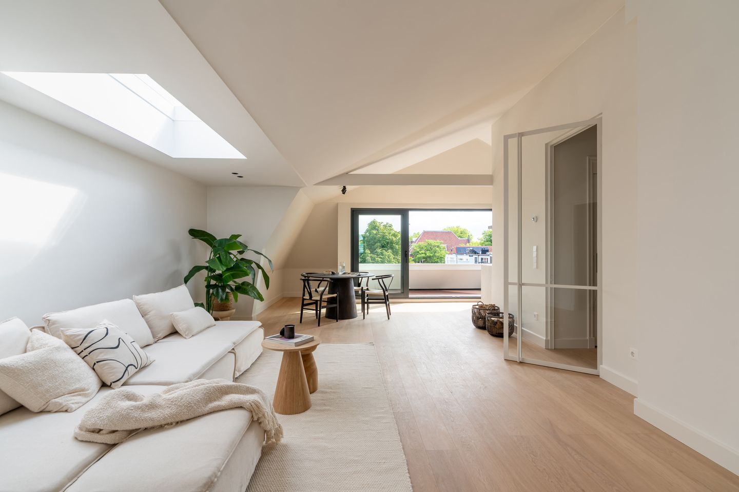 Foto 1 van Raamweg 2-E