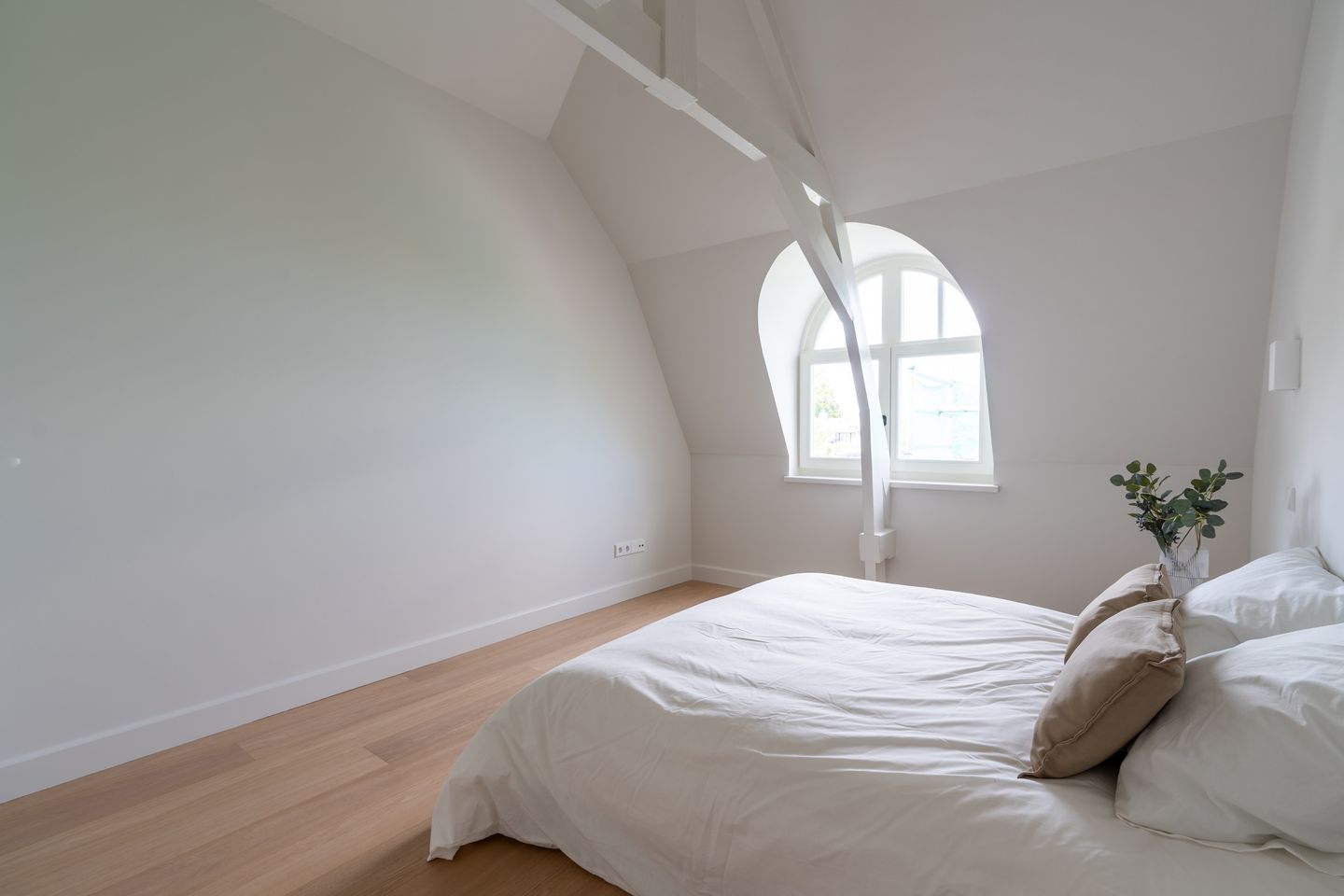 Foto 20 van Raamweg 2-E