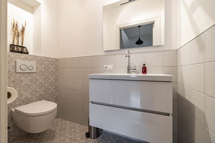 Foto 13 van Petrus Campersingel 129-A