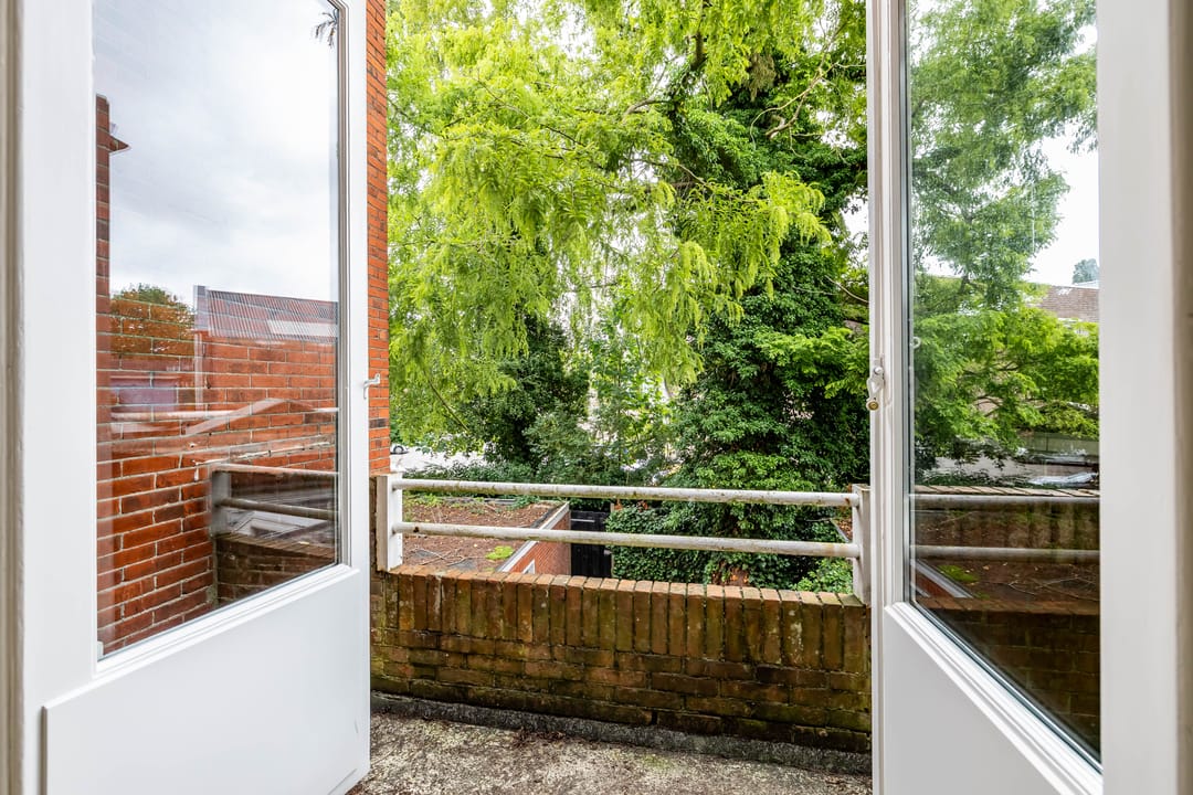 Foto 22 van Petrus Campersingel 129-A