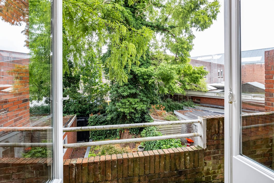 Foto 23 van Petrus Campersingel 129-A