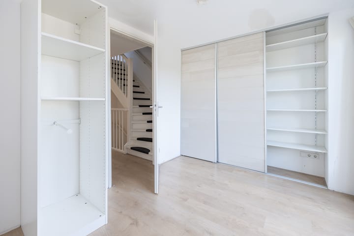 Foto 16 van van Heemstrastraat 12-A