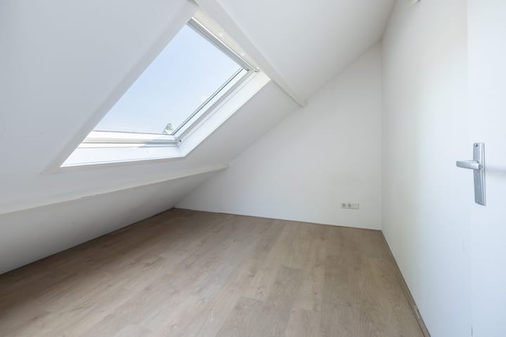 Foto 25 van van Heemstrastraat 12-A