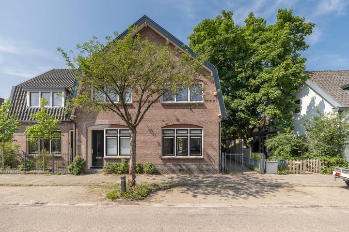 Foto 37 van van Heemstrastraat 12-A