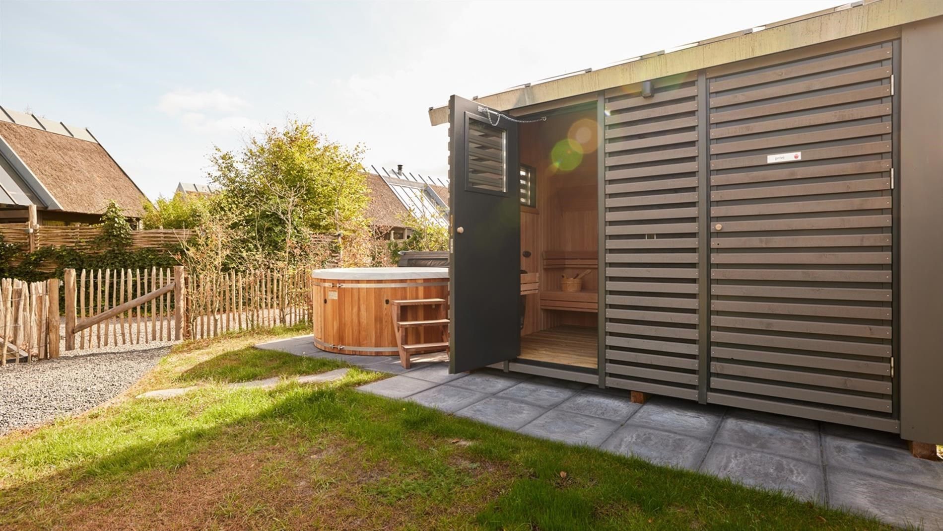 Foto 30 van Heereweg 97-13