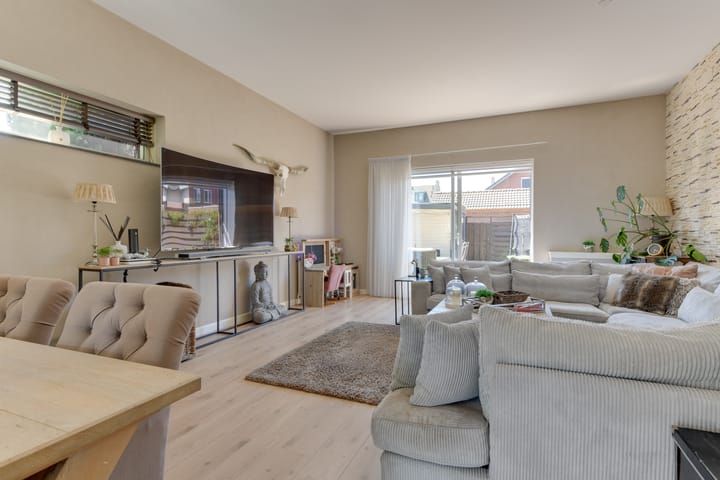 Foto 9 van Meridiaan 11