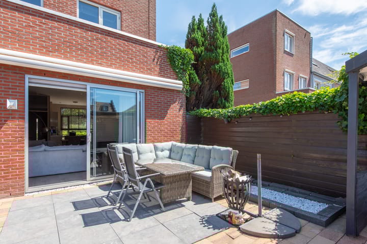 Foto 40 van Meridiaan 11