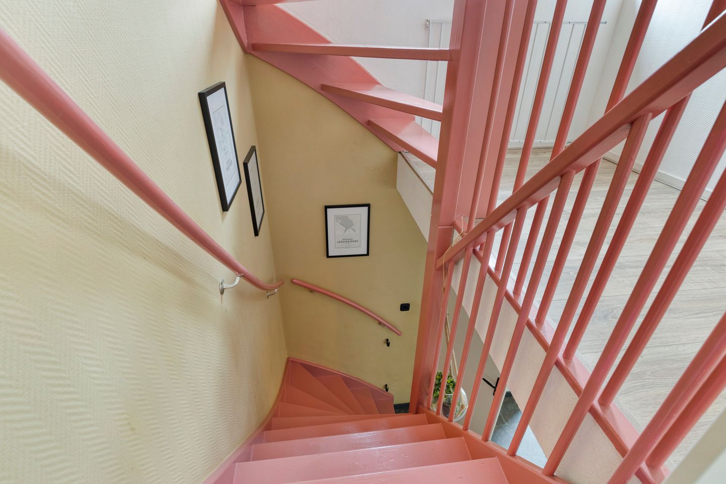 Foto 25 van Knibbelweide 66