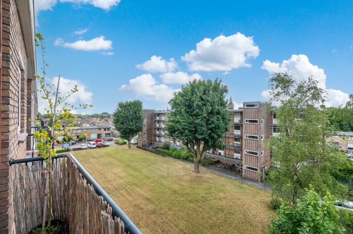 Photo 13 of Wolframstraat 64