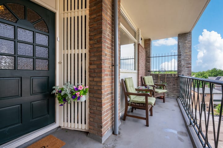 Photo 17 of Wolframstraat 64