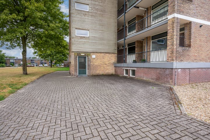 Photo 19 of Wolframstraat 64