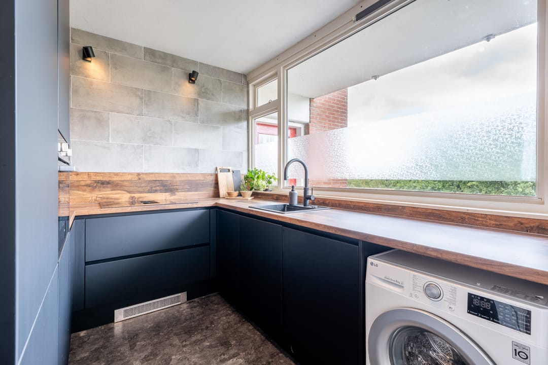 Photo 11 of Kasterleestraat 380