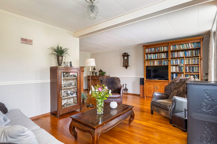 Foto 15 van drs. S. van Tuinenleane 28