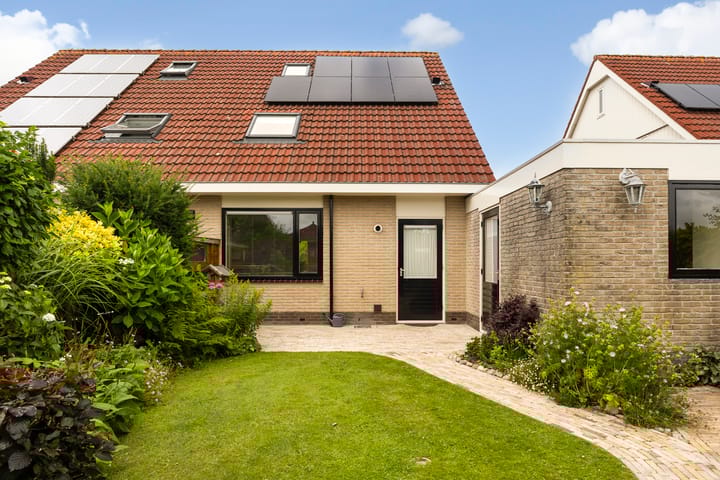 Foto 29 van drs. S. van Tuinenleane 28