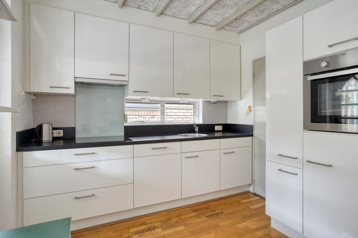 Foto 2 van Pastoor Cloquetstraat 2