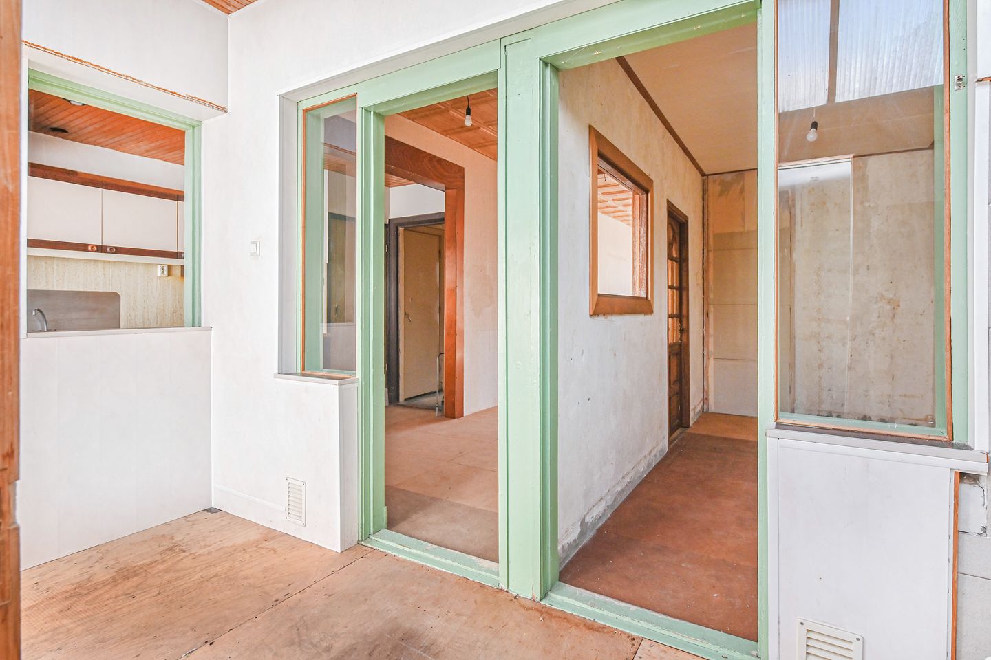 Foto 34 van Burgemeester Waldeckstraat 1